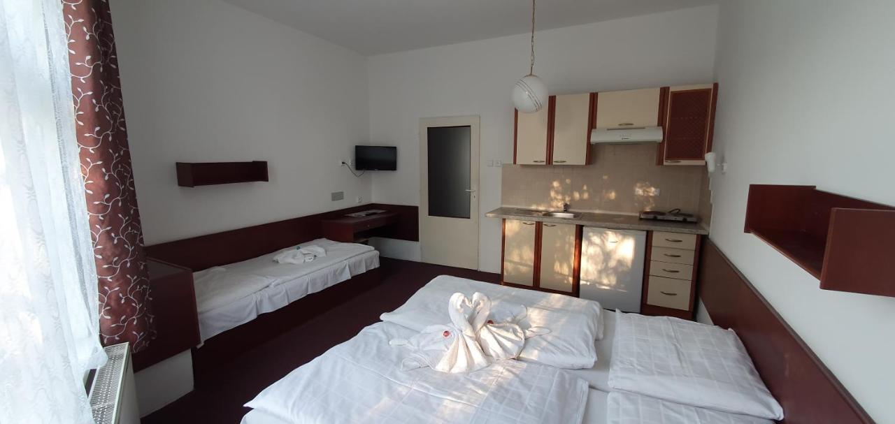 Hotel Jerabek Prag Dış mekan fotoğraf